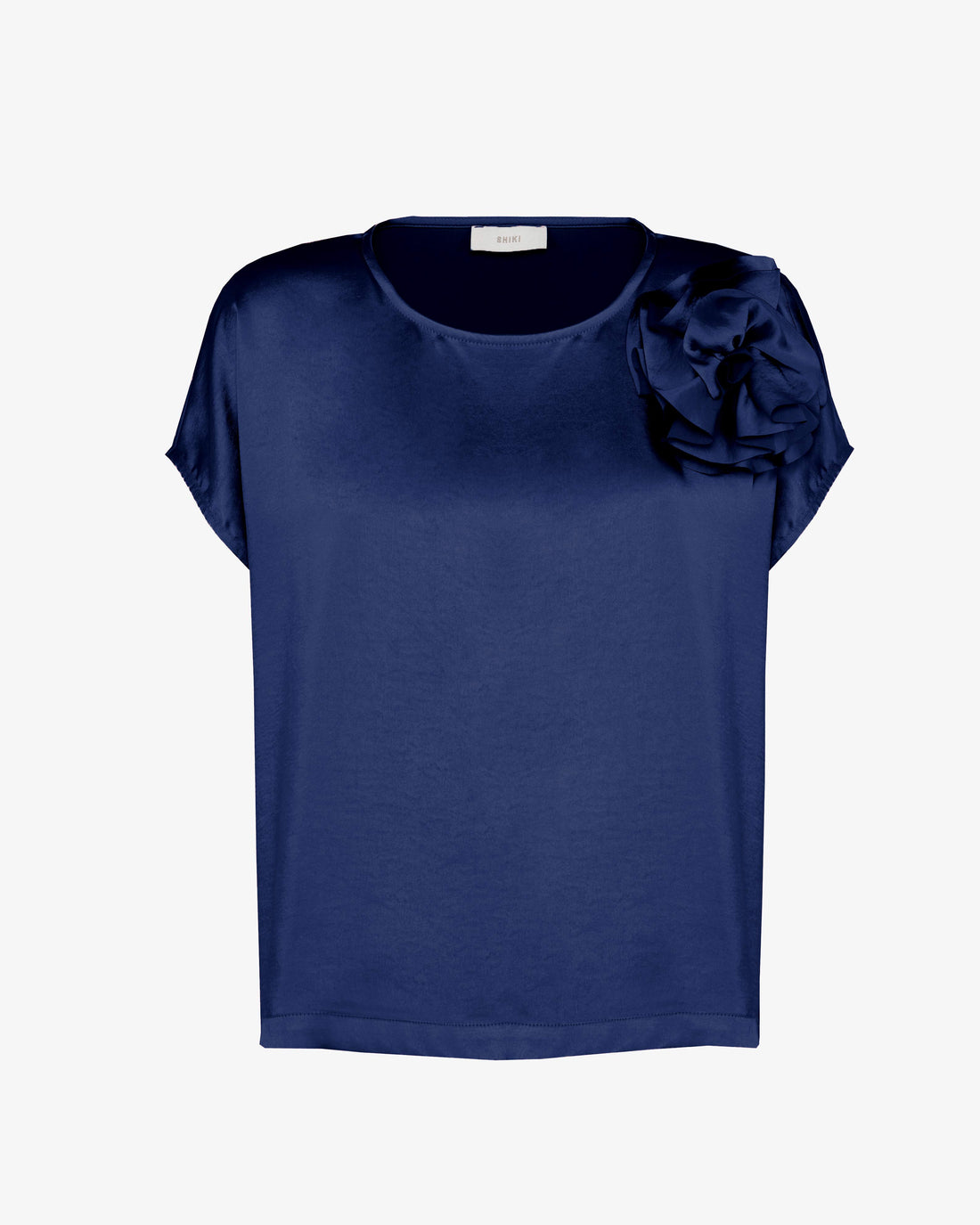 T-shirt con maxi applicazione sulla spalla