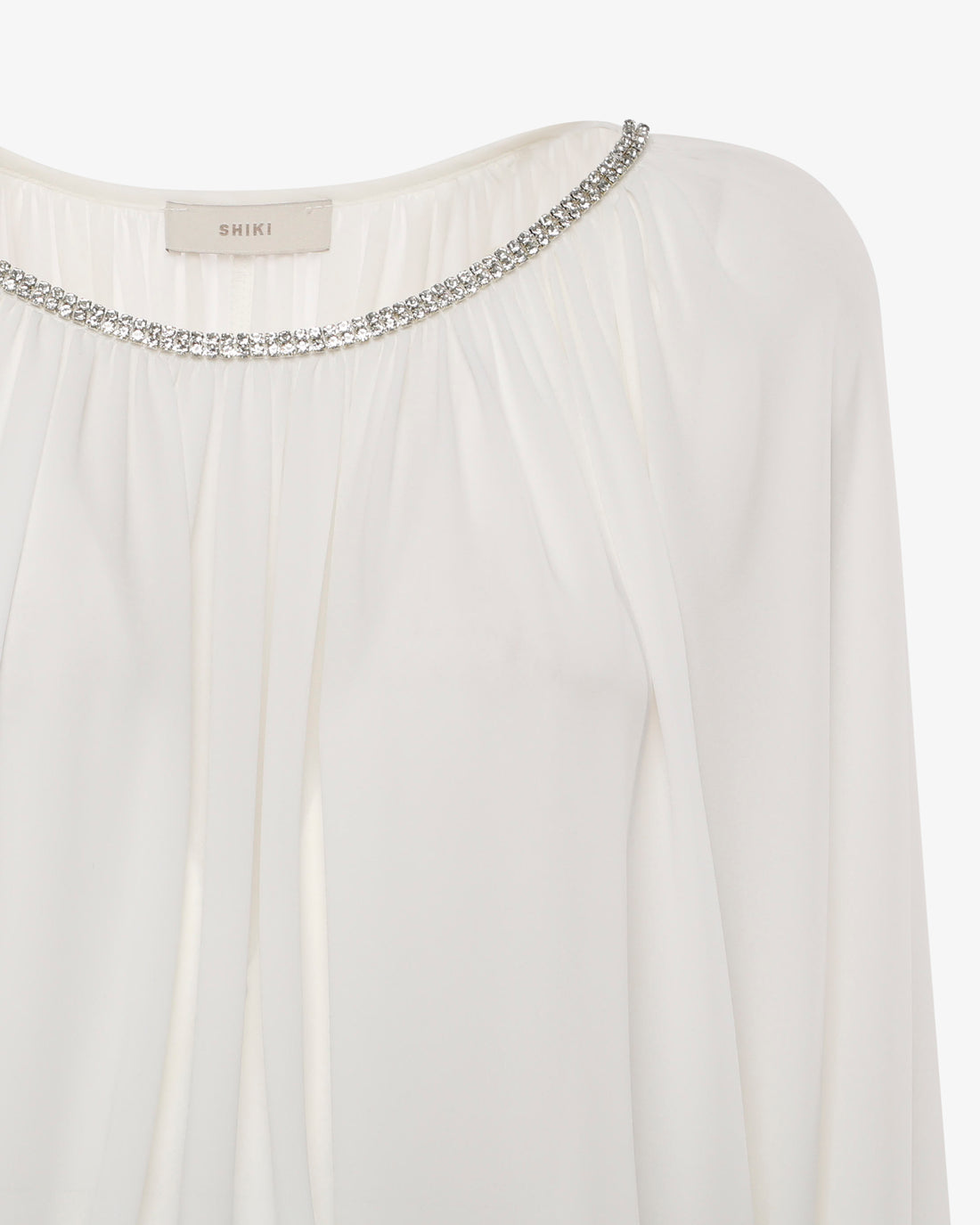 Body in georgette con scollo a barca in strass