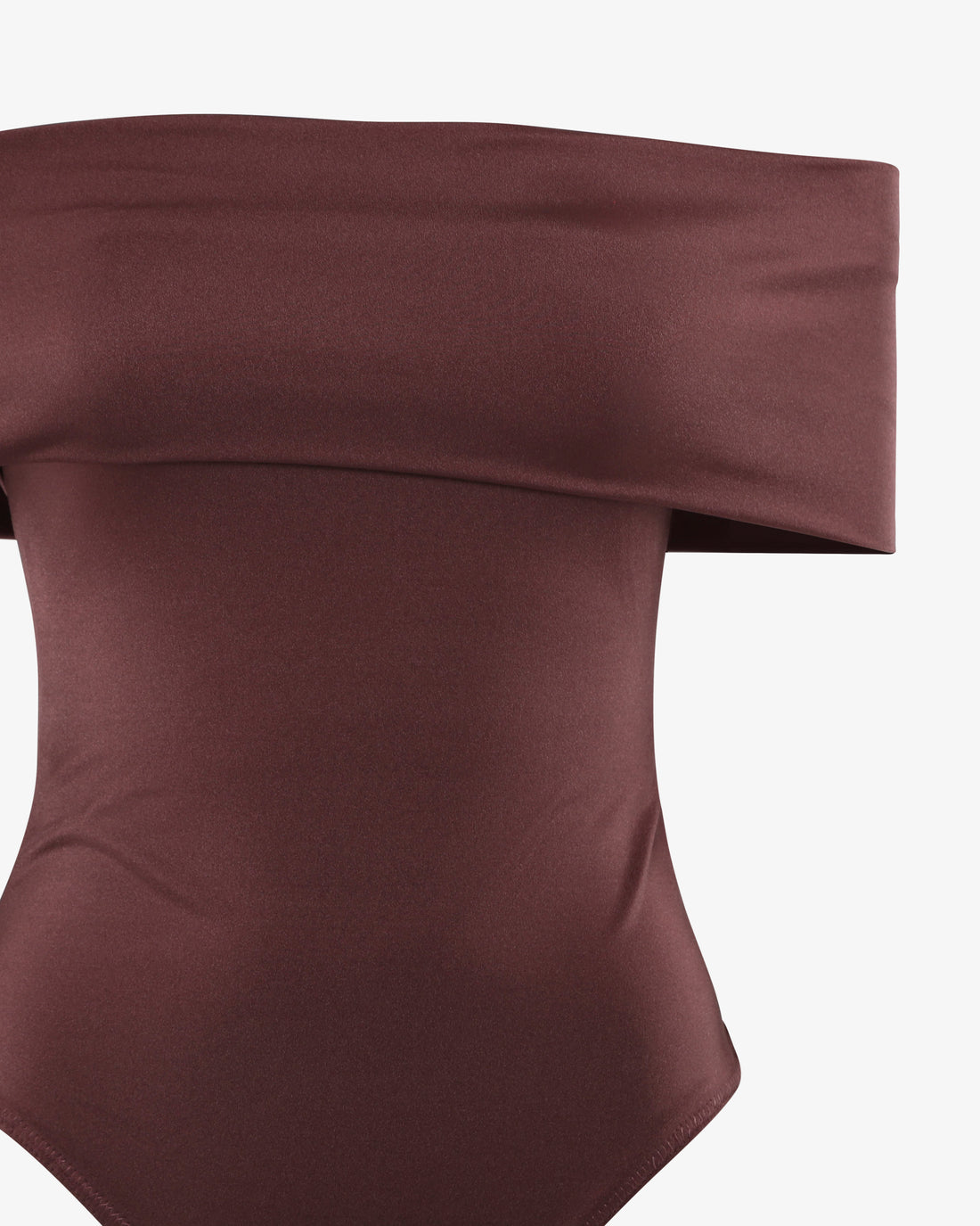 Costume intero con scollo Bardot