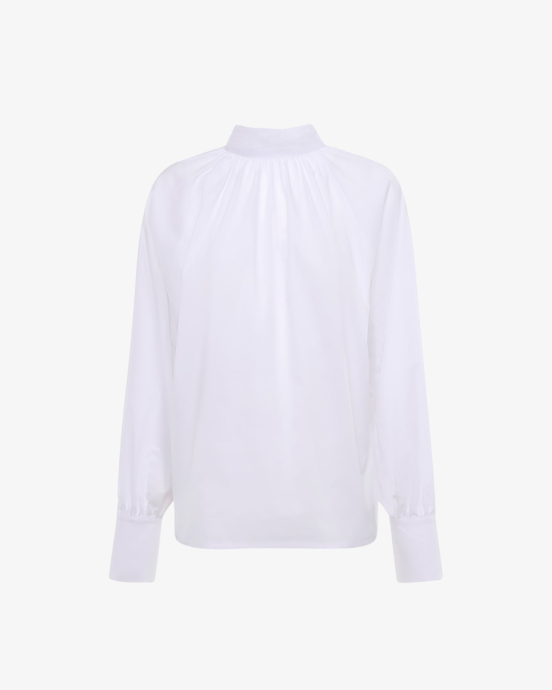 Blusa in popeline con collo alto e fusciacca